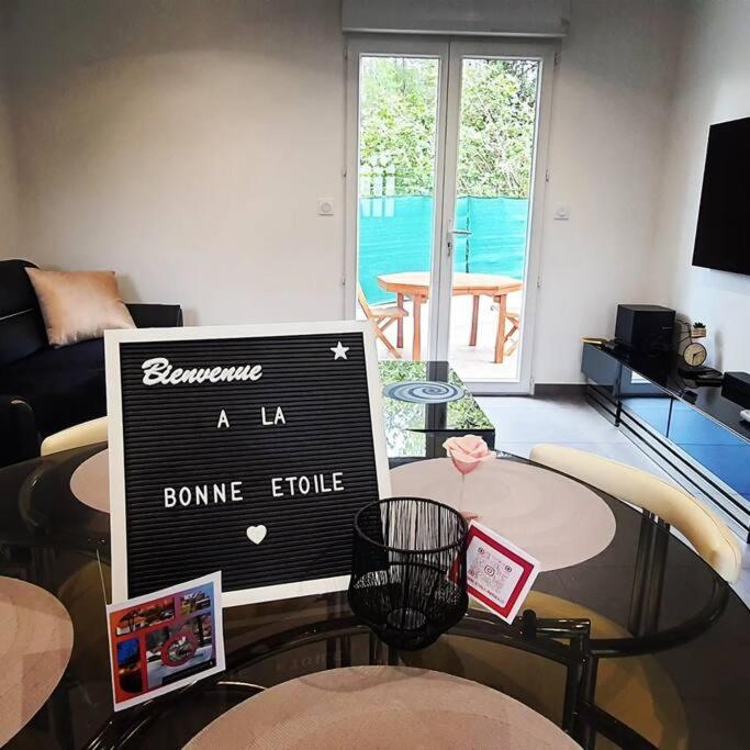 La Bonne Etoile Marseille ! Hebergement Romantique ! Jacuzzi Et Piscine Dış mekan fotoğraf